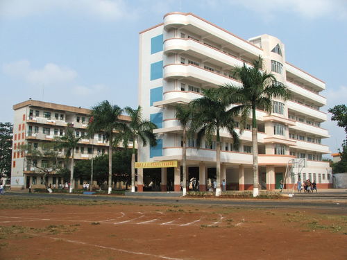 徐聞 那片被罵了三年卻愛了一萬年的故土，彩塘中學(xué)的青春回不去了